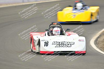 media/Jan-26-2025-CalClub SCCA (Sun) [[cfcea7df88]]/Group 6/Race/